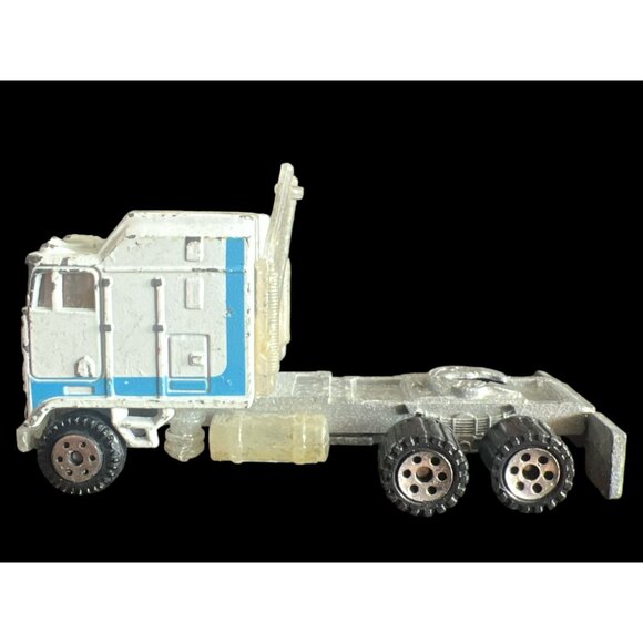 VTG Road Champs Kenworth-Aerodyne Cab Over Engine Semi Die-cast Truck 1/87 Loose - Picture 3 of 6
